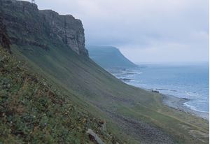 Picture of Море и озеро: Баренцево и Могильное