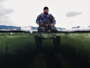 Picture of Алтын-Кёль подо льдом