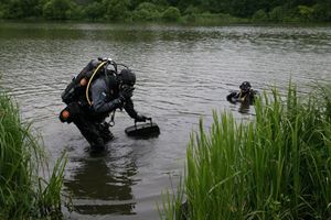 Picture of ДобротворецЪ: водолазная группа и группа помощи